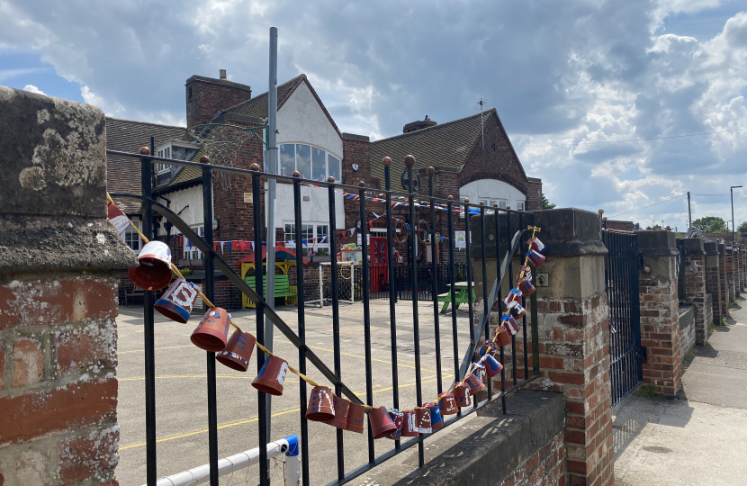 School pots bunting