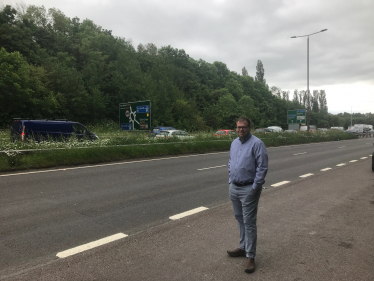 Mark campaigning for improvements at J29 of the M1